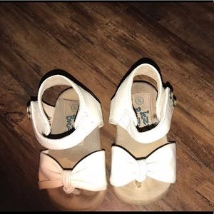 Itzy Bitzy Squeaker Sandals